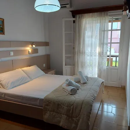 Lägenhetshotell Giannoula Apts 3*